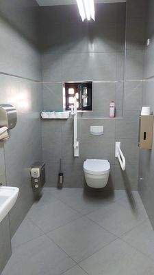 behindertengerechtes WC