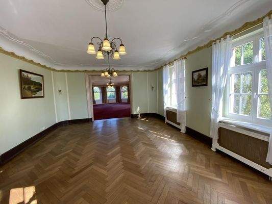 Bankettsaal mit Durchgang zum Tagungssaal