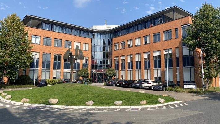 Außenansicht Flughafenstr. 52b