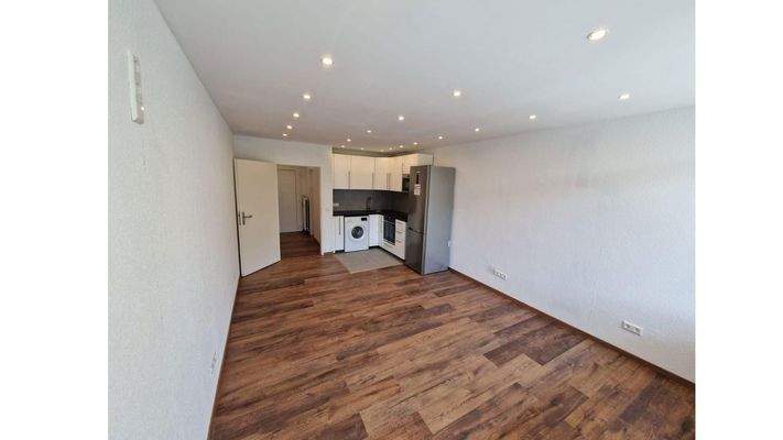 Wohnzimmer mit Küche