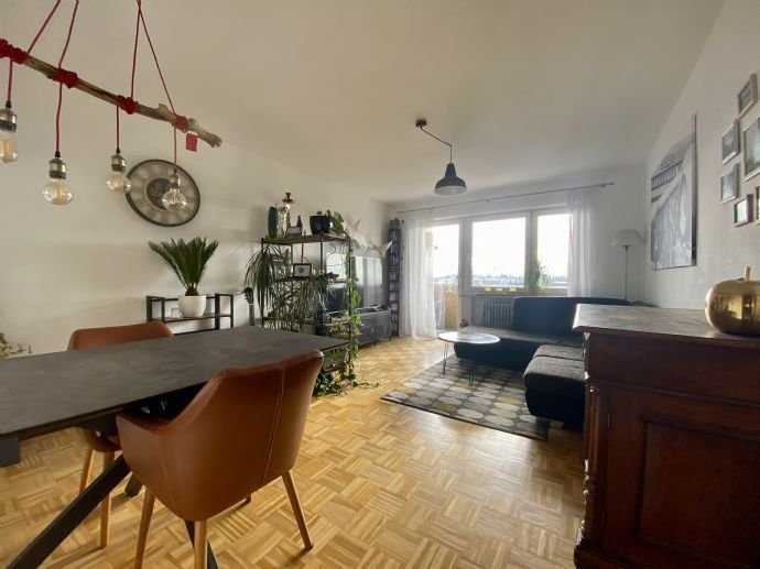 Provisionsfrei - 3-Zimmer-Wohnung hell und freundlich mit Alpenblick