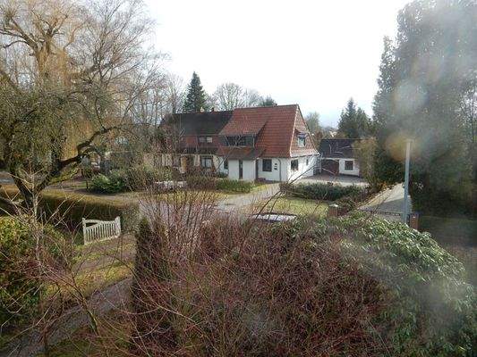 Ausblick zur kl. Wohnstraße.JPG