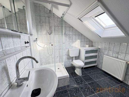 95C30600-9096-4F47-ACD4-723FF810DE65_1_105_c