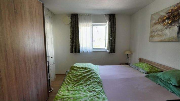 Eines der beiden Schlafzimmer