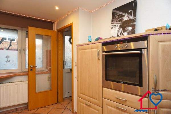 EG Küche Eingangsbereich.JPG