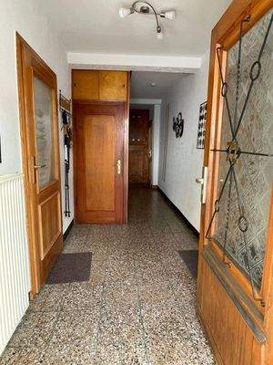 EG: Hereinspaziert! Hausflur