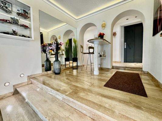 Foyer im Untergeschoss