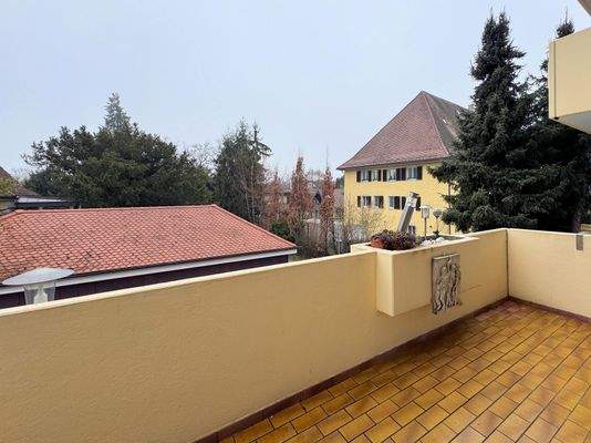 Balkon_Einzimmerwohnung_nach_Südwesten