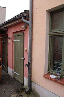 Zutritt Nebengebäude.jpg