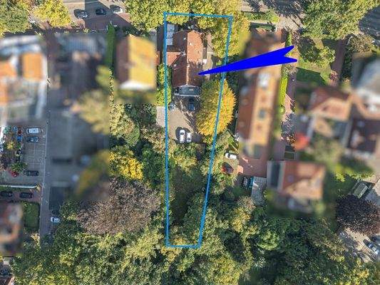 Gesamtgrundstück mit ungefährer Grenz-Einzeichnung