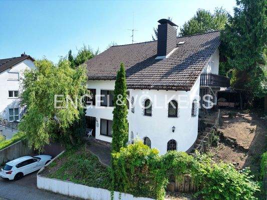 Außergewöhnlich mit Türmchen