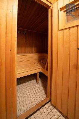 Sauna, EG