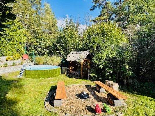 Großflächiger Garten