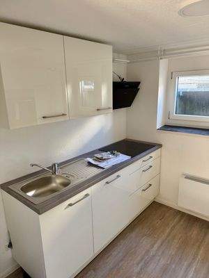 Küchen mit Spülmaschine+Carankochfeld.jpg