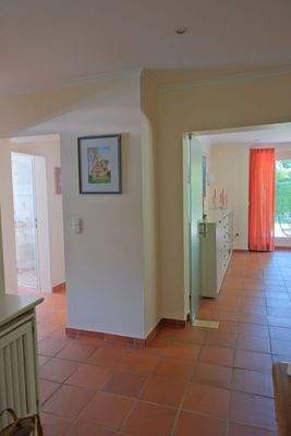 EG. Blick zum Wohnzimmer