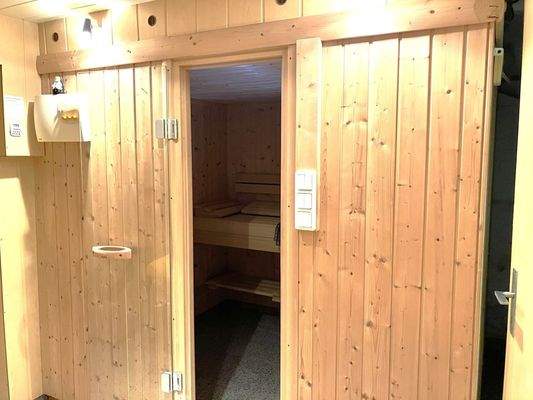 Sauna im Untergeschoss