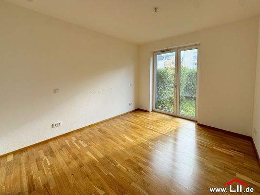 Schlafzimmer mit Ankleide