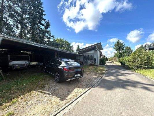 Carport und Scheune / Werkstatt