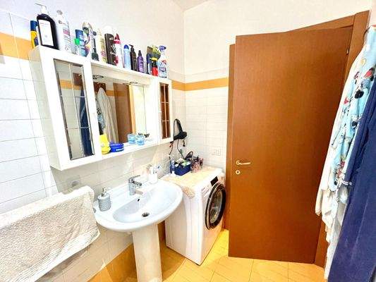 WhatsApp Image 2025-10-21 at 16.57.13 (7).jpeg