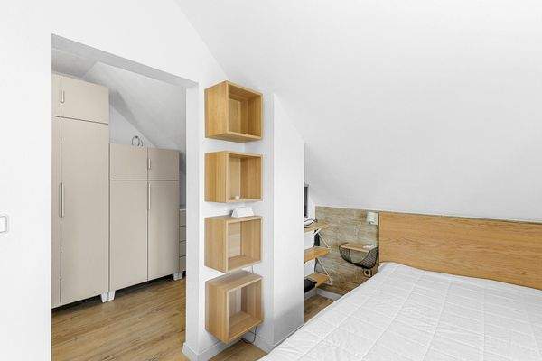 Ankleide im Master Schlafzimmer