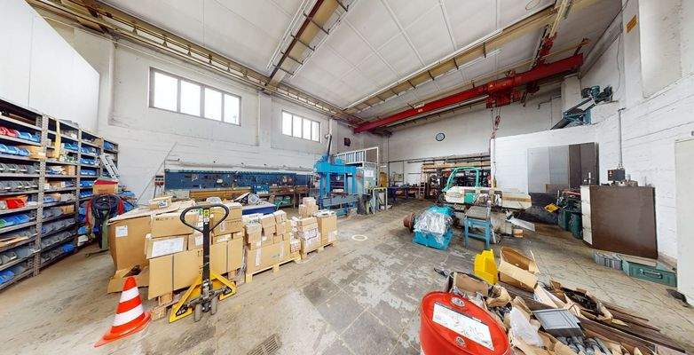 13 Werk- und Produktionshalle.JPG