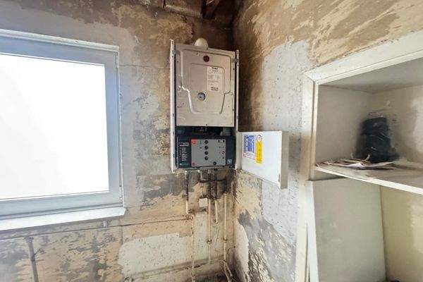 Gas-Therme im Erdgeschoss