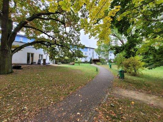 20251007_121022_resized