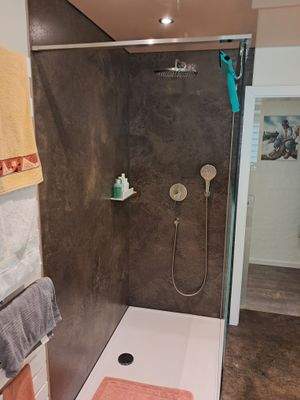 neues Bad EG Wohnung