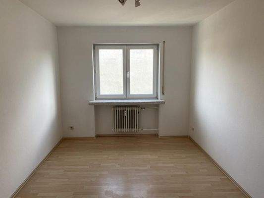 Kinder-/ oder Arbeitszimmer