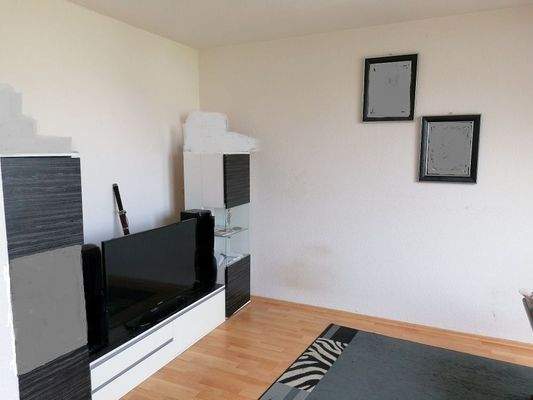 DG, Wohnzimmer mit Laminat