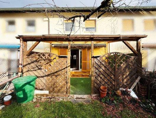 Gebäudeansicht Terrasse
