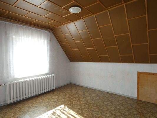 017_Schlafzimmer DG.JPG