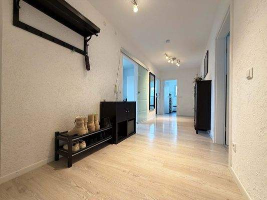 EG Diele: Ein herzliches Willkommen für Ihre Gäste