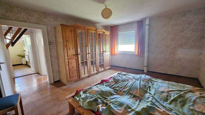 Ansichten Räume 2. OG (11).jpg