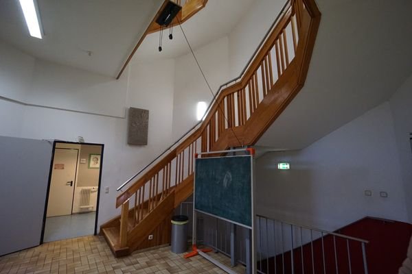 F180 - Treppenhaus 1