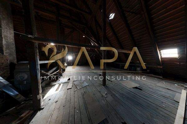 Dachboden AUSBAUFÄHIG! 