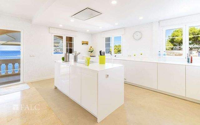 villa-camp-de-mar-10