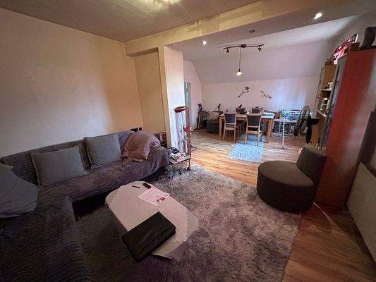 Wohn-/Essbereich Dachgeschoss