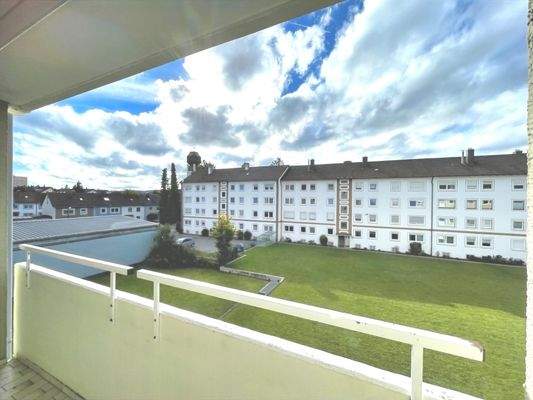 Westbalkon mit toller Aussicht und ...