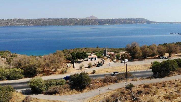 Kreta, Platani: Prestigeträchtiges Panoramagrundstück in der Nähe von Souda zu verkaufen