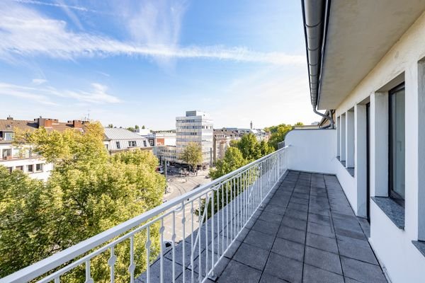 Terrasse Straßenseite