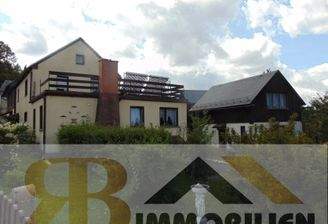 große DHH und kleines Ferienhaus