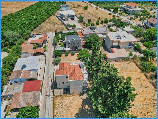 860138a8453a4150abb07ae3aec83edd-original