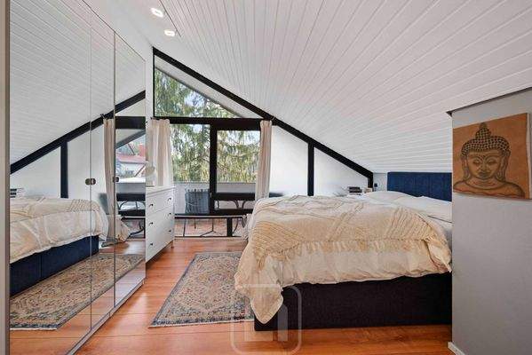 Helles Schlafzimmer | Loggia