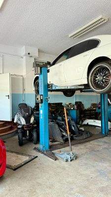 Werkstatt - Hebebühne