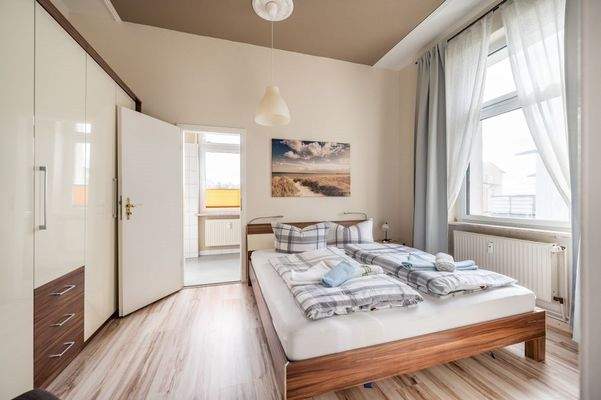 Villa - Whg. 3 - Schlafzimmer