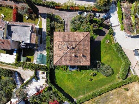 Exklusives Villenanwesen mit Seeblick in Garda - Gardasee