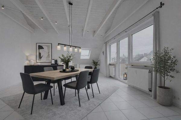 Wohn-/ Essbereich mit virtueller Einrichtung