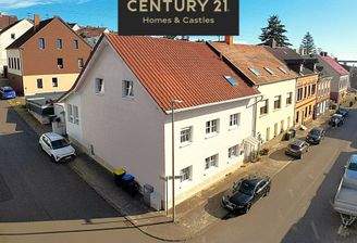 Ansicht des Hauses von der linken Seite