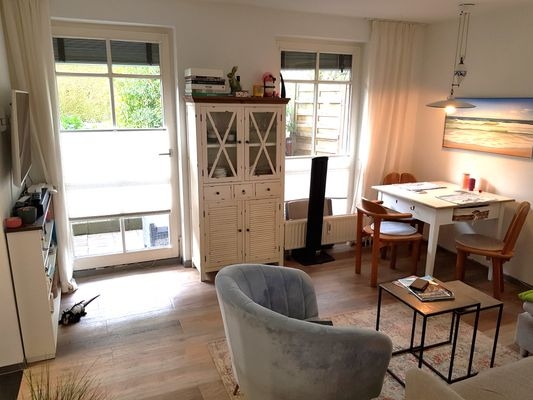 Wohnzimmer zur Terrasse